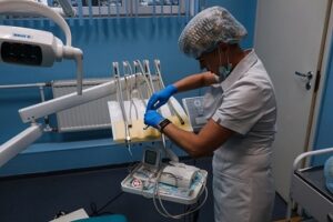 Обучение на стоматологическую медсестру