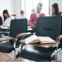 без медицинского образования